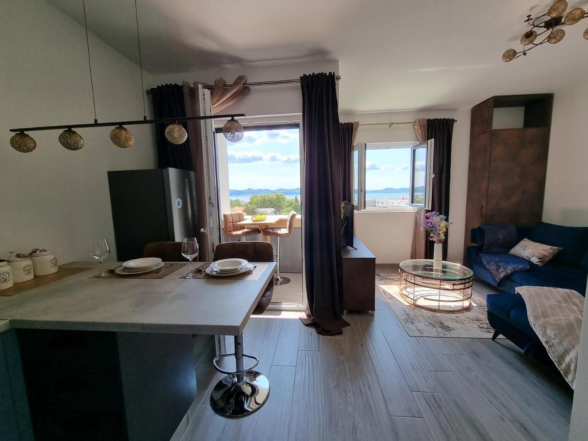 Booking Beautifull Studio Apartment Bell With Balcony And Sea View In Zadar Exterior photo